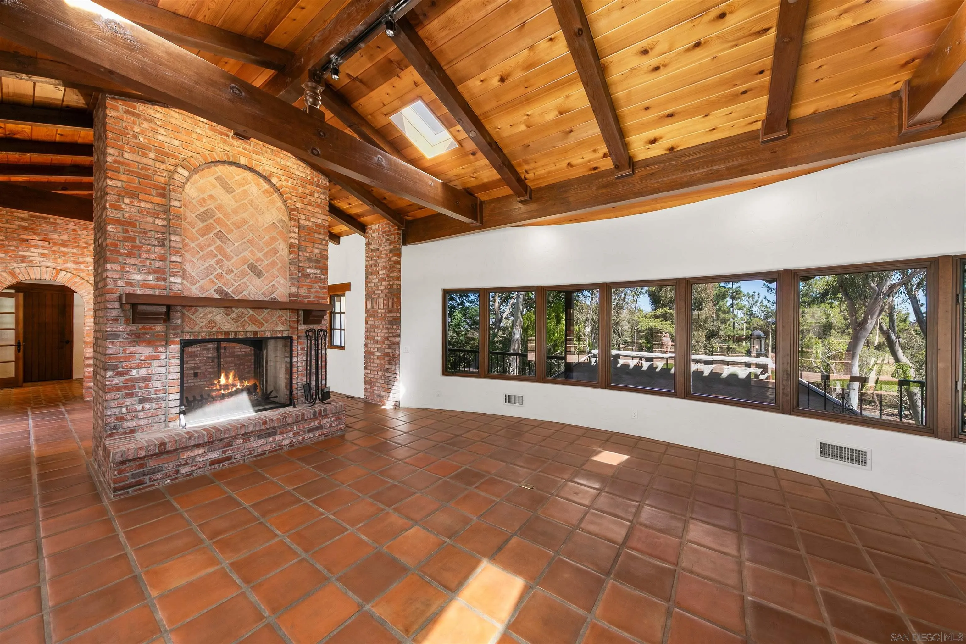 5443 Calzada Del Bosque Rancho Santa Fe, CA 92067 - Photo 20 of 54