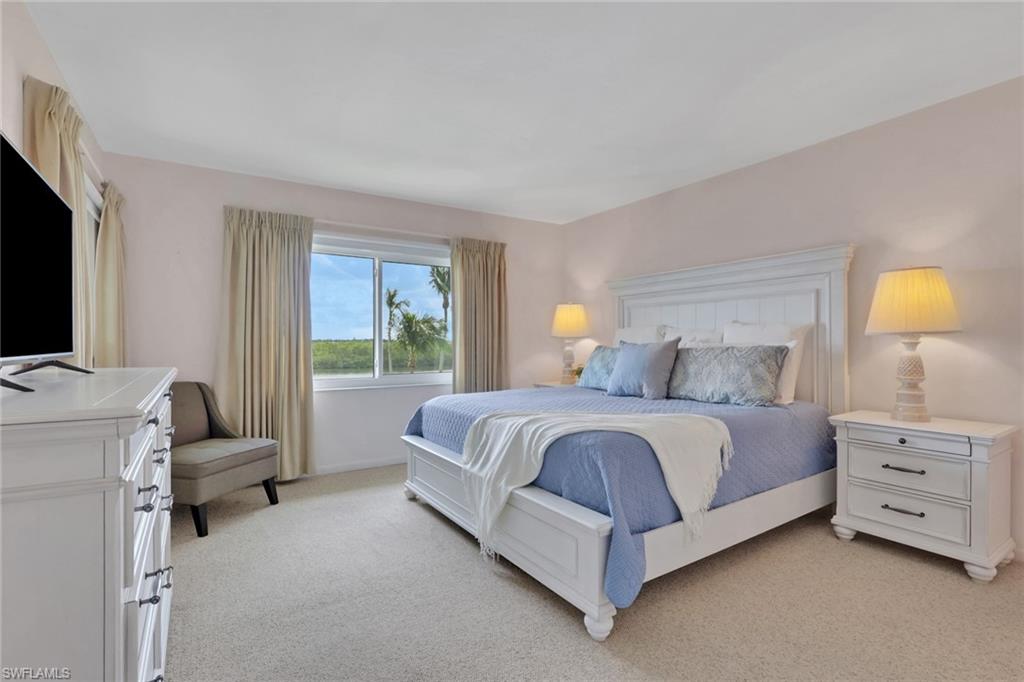 307 Goodlette-Frank Road, Unit B507 Naples, FL 34102 - Photo 6 of 16