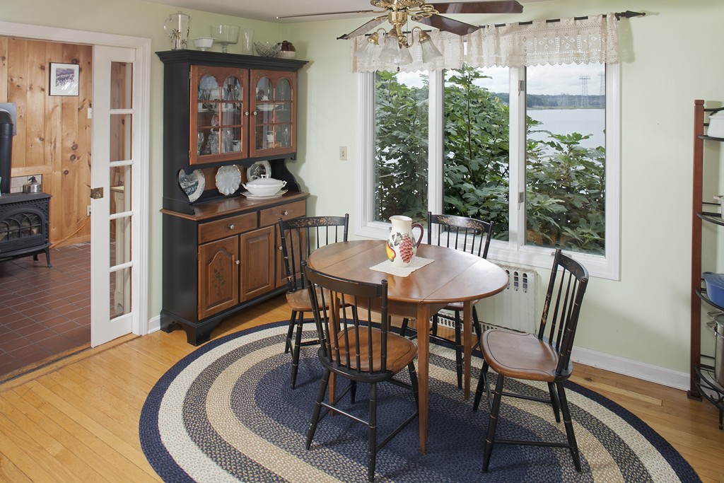 64 Bluff Road Weymouth, MA 02191 - Photo 5 of 9