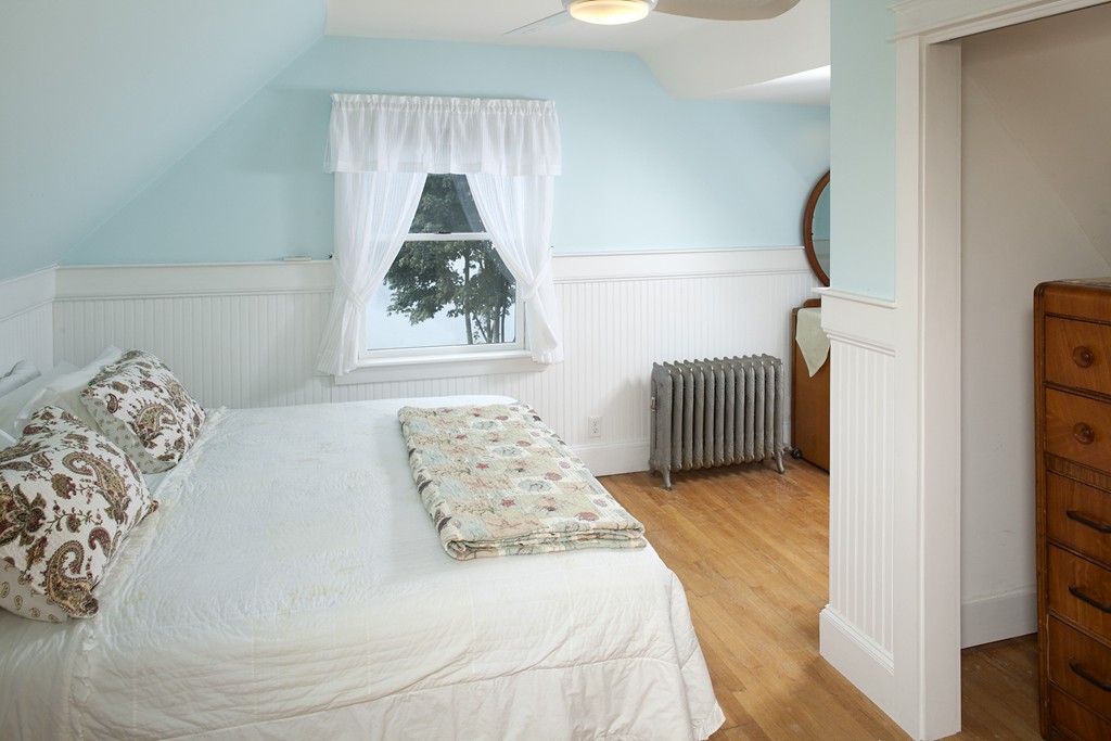 64 Bluff Road Weymouth, MA 02191 - Photo 8 of 9