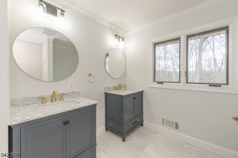3 Maple Path Mount Arlington, NJ 07856 - Photo 20 of 32