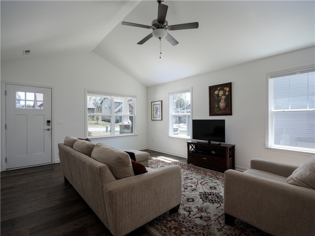 25 Mendham Lane Greer, SC 29650 - Photo 8 of 27 Gallery Image 8