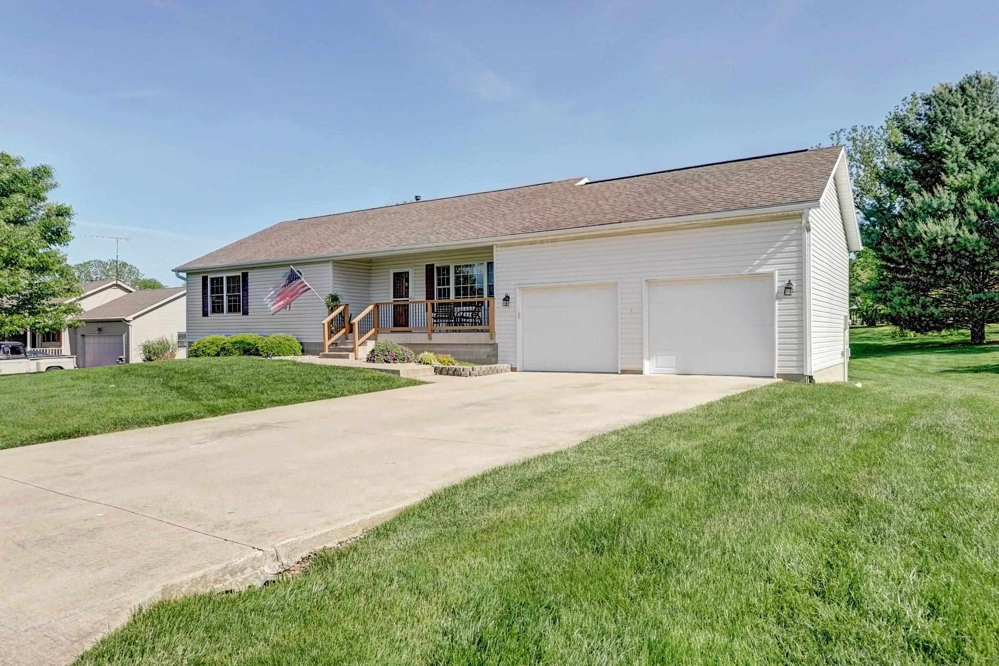 3349 Westward Road Spencer, IN 47460 - Photo 2 of 36