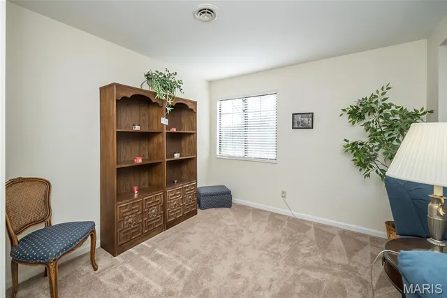 $249,900 | 1611 Walpole Drive, Unit C, Chesterfield, MO 63017