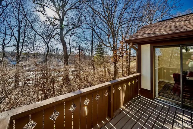 $249,900 | 1611 Walpole Drive, Unit C, Chesterfield, MO 63017