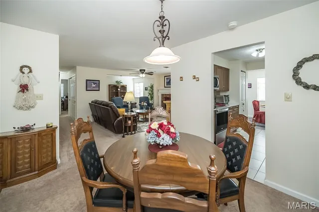 $249,900 | 1611 Walpole Drive, Unit C, Chesterfield, MO 63017