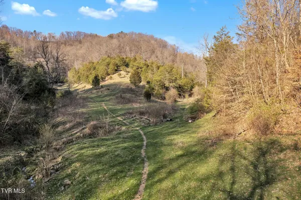 $1,499,900 | 736 Shelleys Road, Bristol, VA 24202