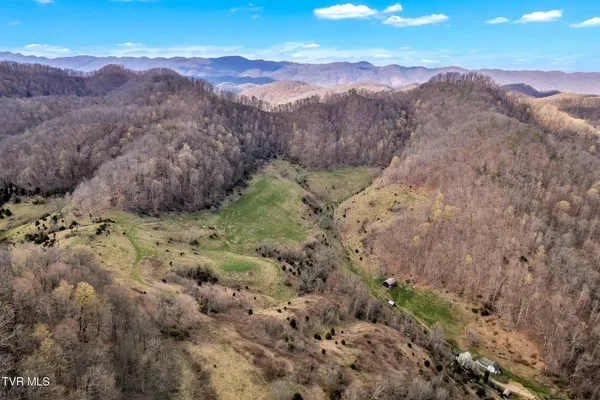 $1,499,900 | 736 Shelleys Road, Bristol, VA 24202