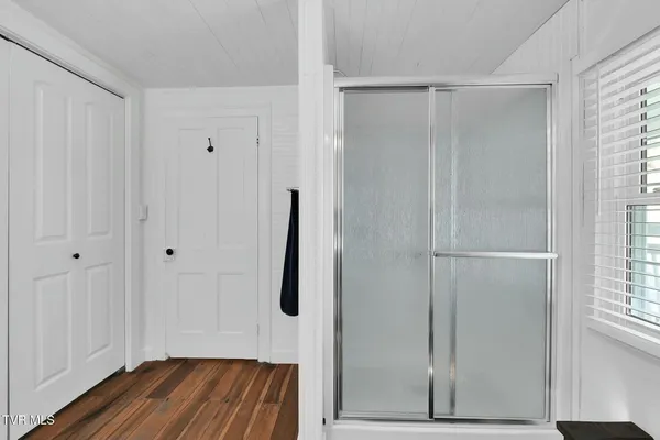 $1,499,900 | 736 Shelleys Road, Bristol, VA 24202