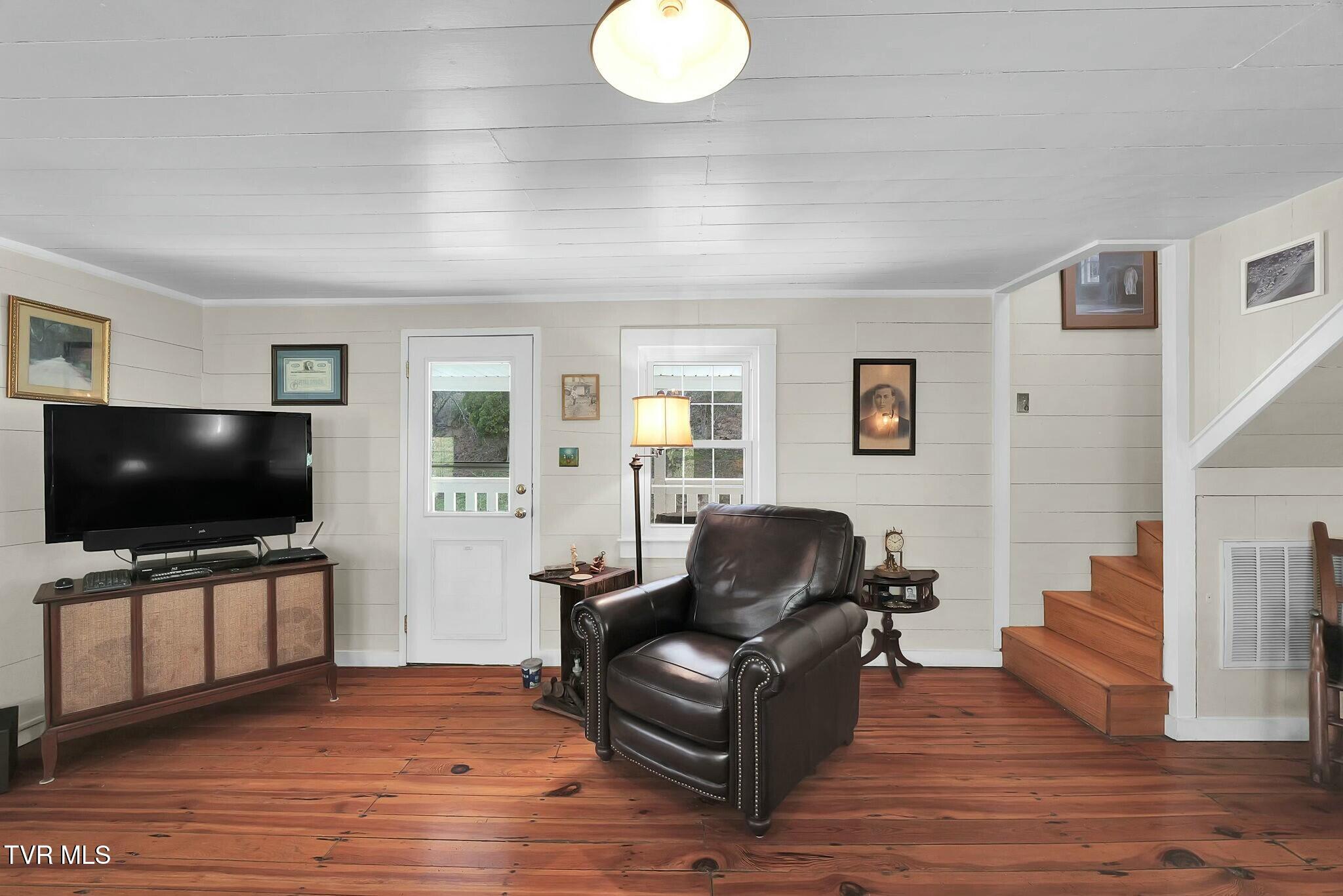 736 Shelleys Road Bristol, VA 24202 - Photo 48 of 82 tempImage2hvryC