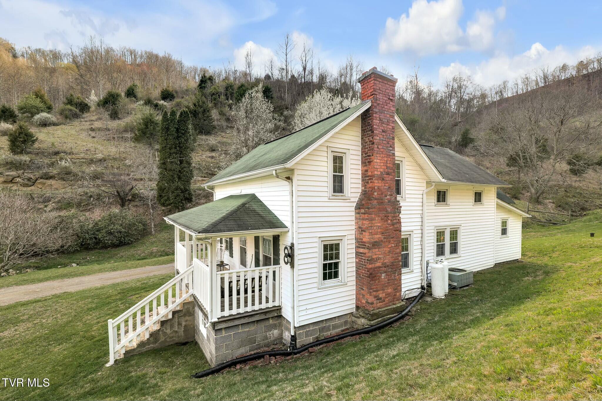 736 Shelleys Road Bristol, VA 24202 - Photo 57 of 82 tempImageaOf8DT