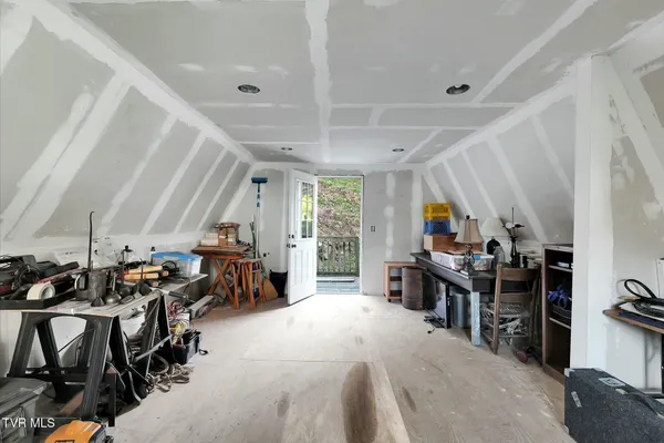 $1,499,900 | 736 Shelleys Road, Bristol, VA 24202