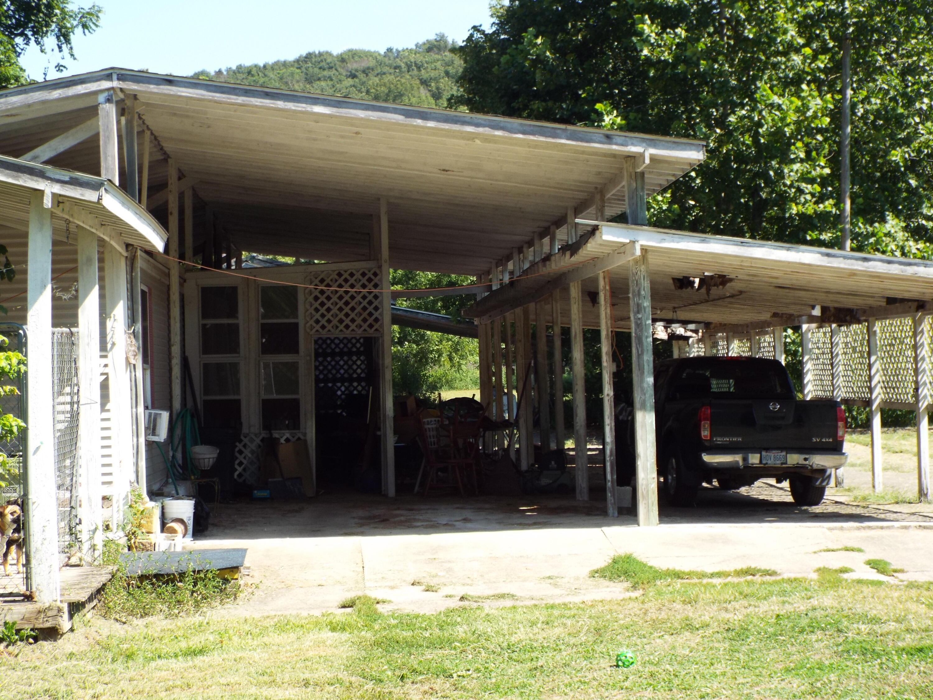 17687 Laurel Run Road Nelsonville, OH 45764 - Photo 3 of 20 Covered parking and storage