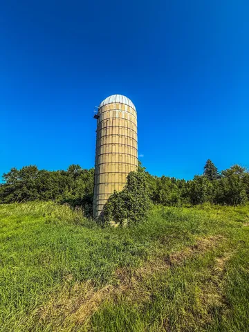 $1,450,000 | 7250 Rutz Lake Road, Waconia, MN 55387