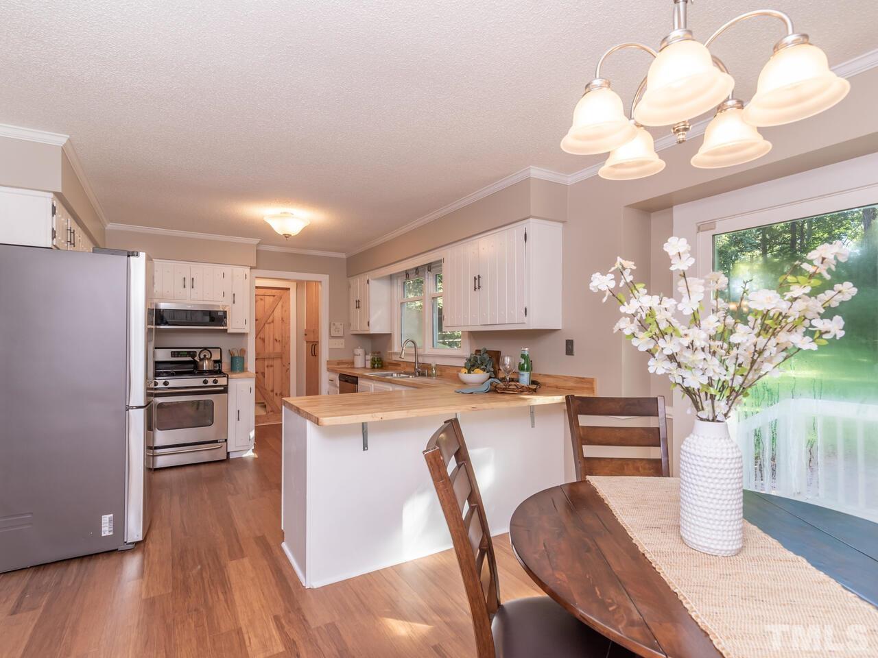 9112 Leesville Road Raleigh, NC 27613 - Photo 13 of 30