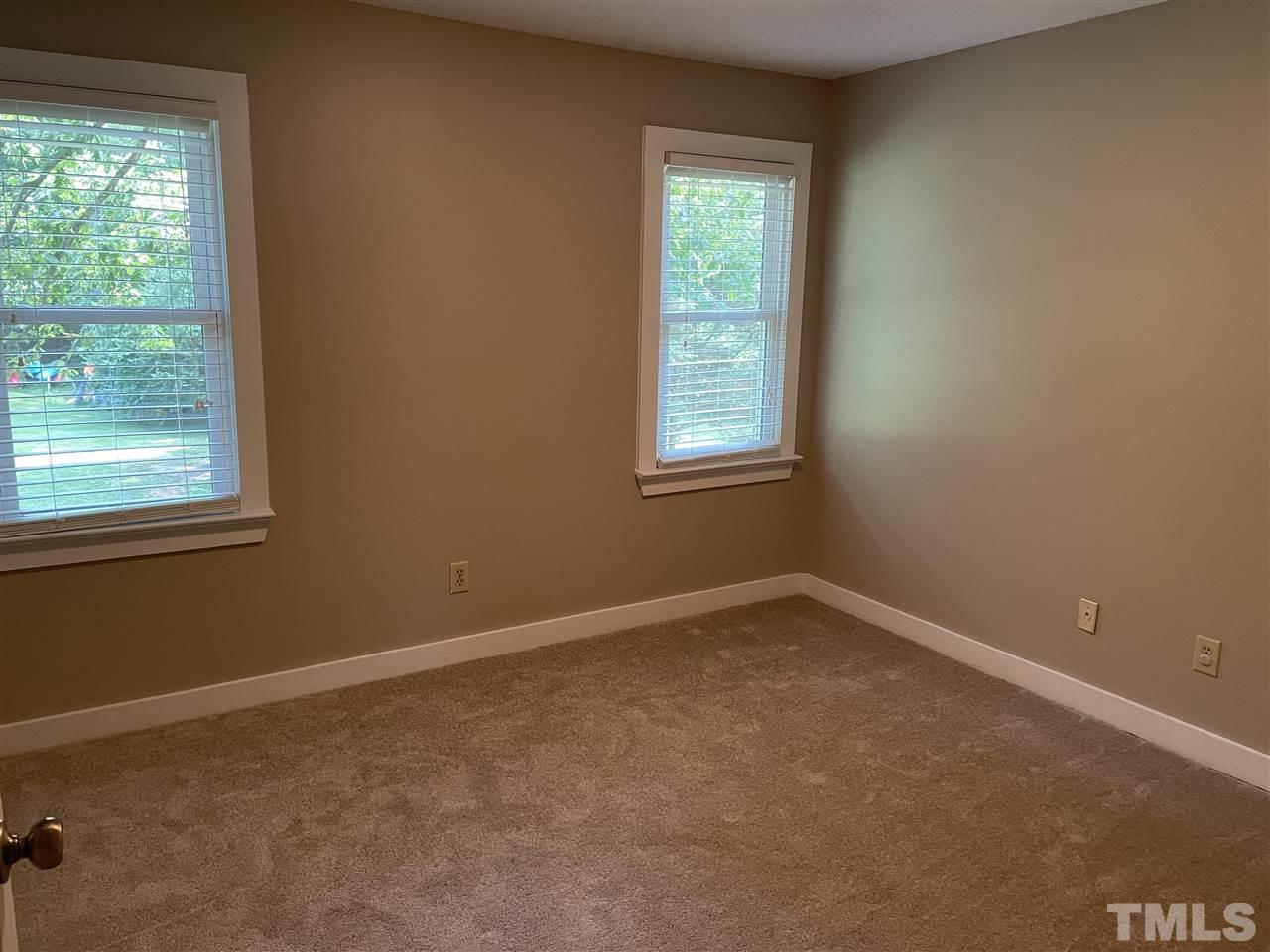 9112 Leesville Road Raleigh, NC 27613 - Photo 5 of 30