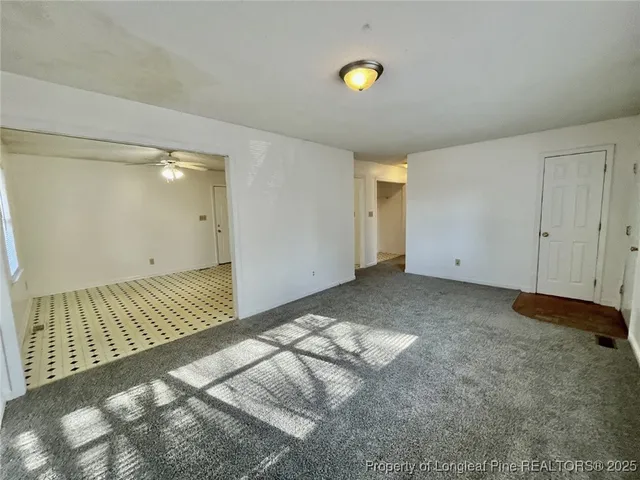 $1,175 | 1929 Crestview Drive, Fayetteville, NC 28304