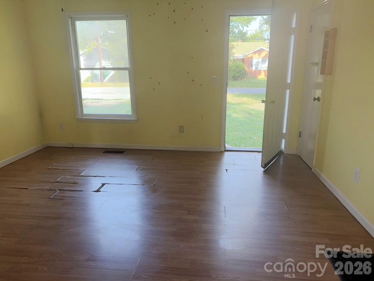 104 Whitley Road Morganton, NC 28655 - Photo 6 of 12 Gallery Image 6