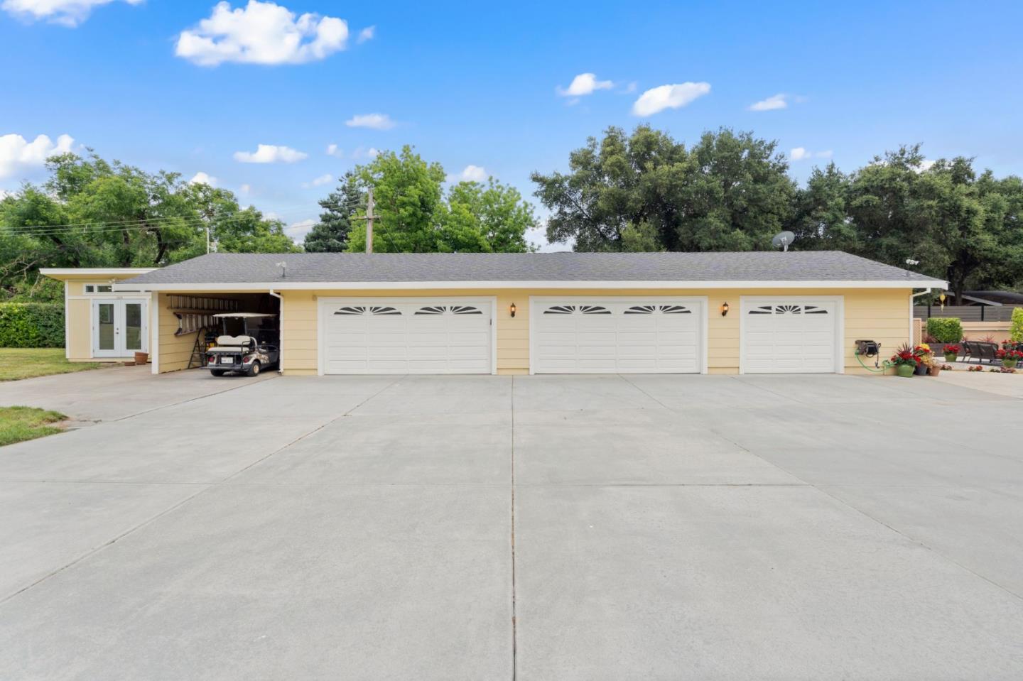 12135 Watsonville Road Gilroy, CA 95020 - Photo 64 of 83