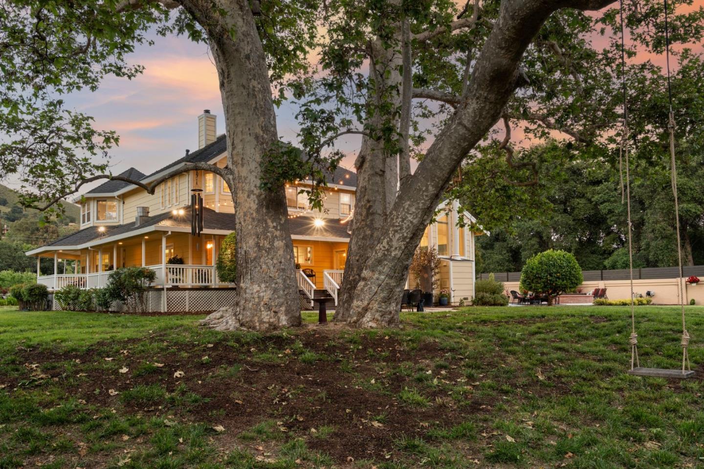 12135 Watsonville Road Gilroy, CA 95020 - Photo 75 of 83 a backyard of a house with lots of green space