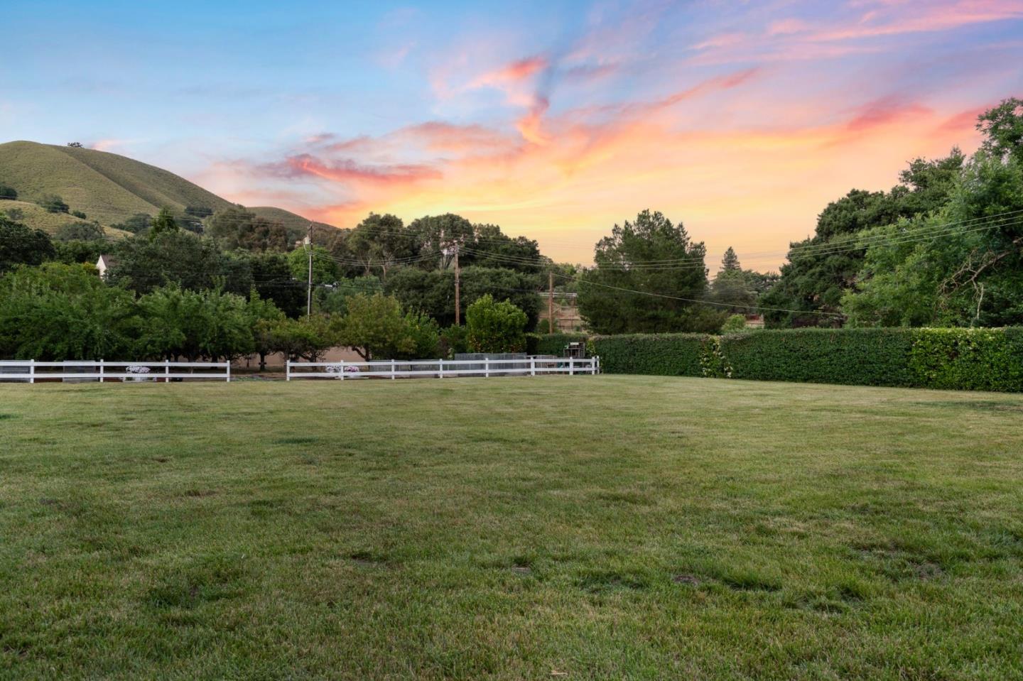 12135 Watsonville Road Gilroy, CA 95020 - Photo 78 of 83 a view of a green field