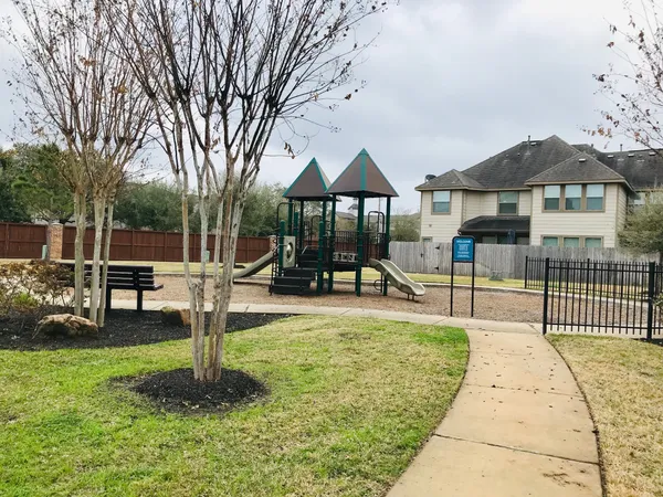 $2,000 | 8314 Columbia Forest Drive, Houston, TX 77095