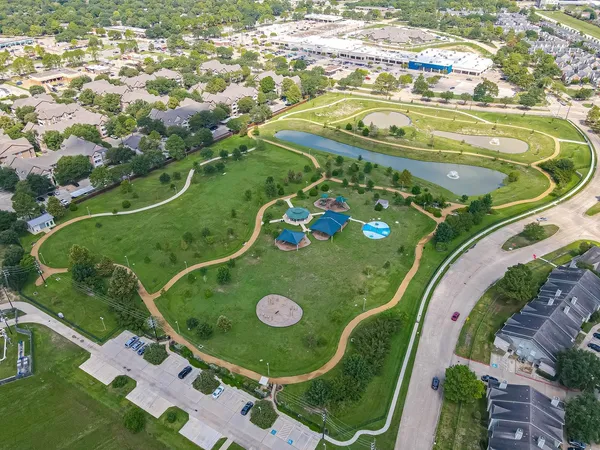 $2,000 | 8314 Columbia Forest Drive, Houston, TX 77095