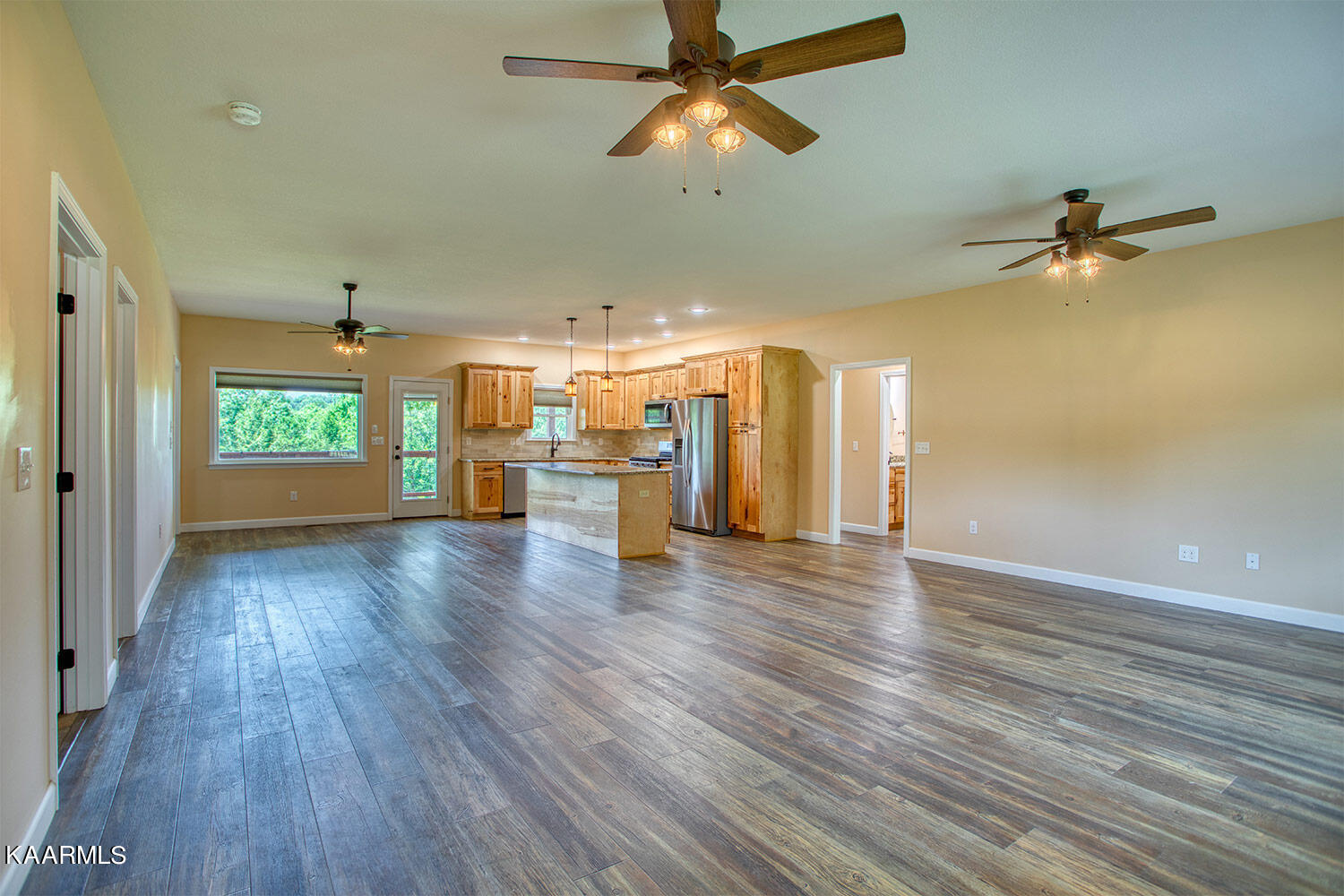 334 Ridgetop Drive Jamestown, TN 38556 - Photo 2 of 4 4