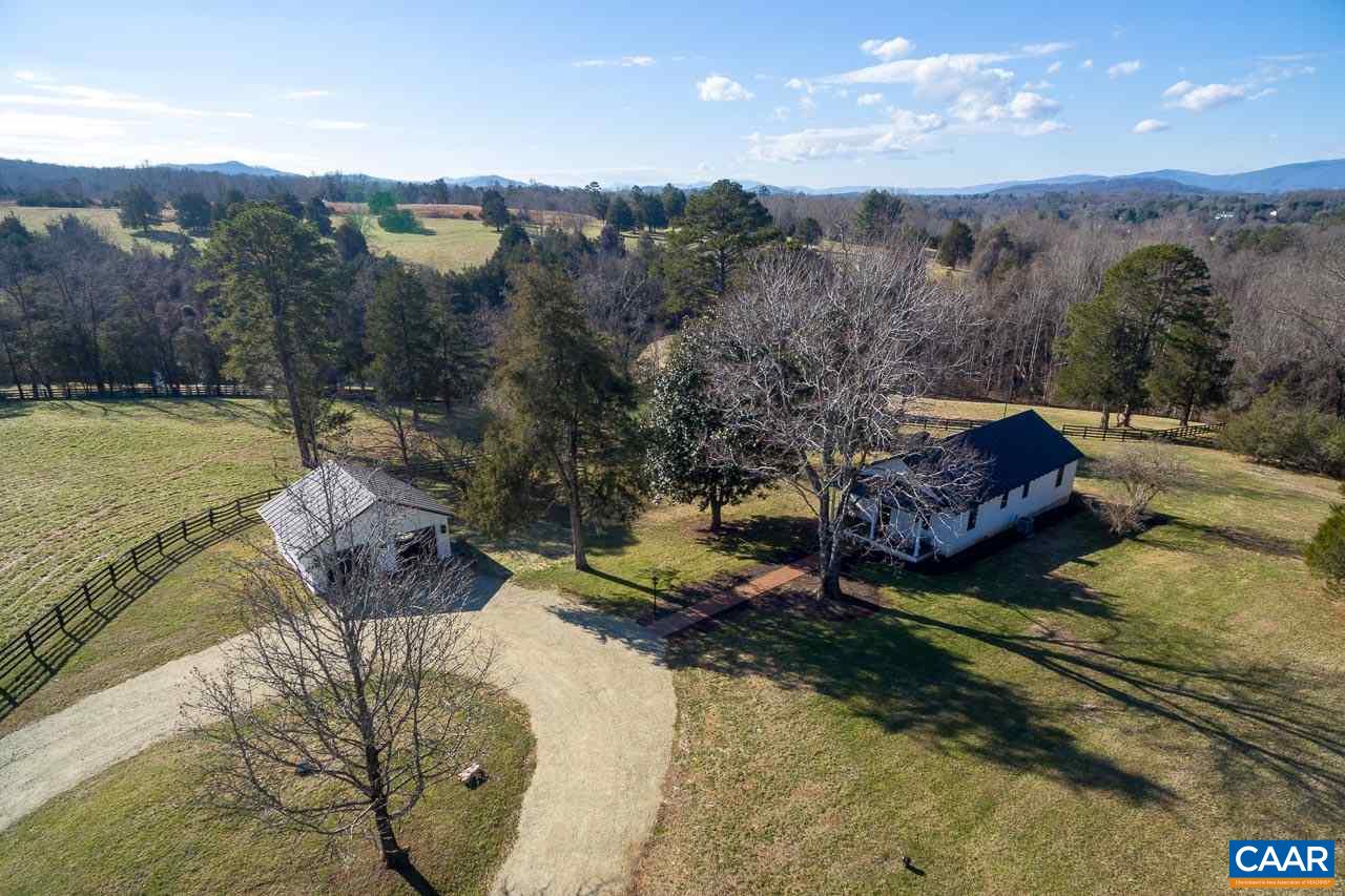 1324 Broomley Road Charlottesville, VA 22901 - Photo 3 of 50 Gallery Image 3
