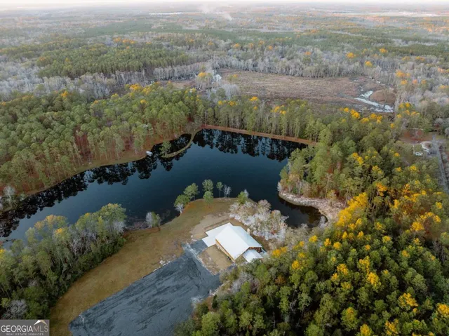 $1,600,000 | 3817 Central Avenue, Waycross, GA 31503