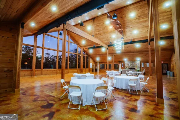 $1,600,000 | 3817 Central Avenue, Waycross, GA 31503