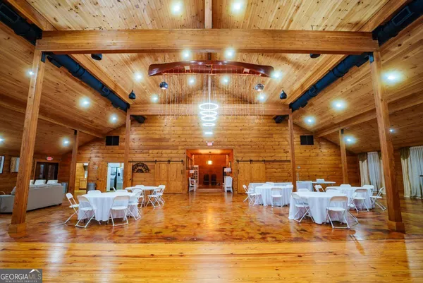 $1,600,000 | 3817 Central Avenue, Waycross, GA 31503