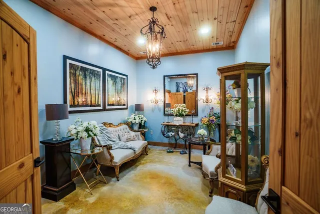 $1,600,000 | 3817 Central Avenue, Waycross, GA 31503