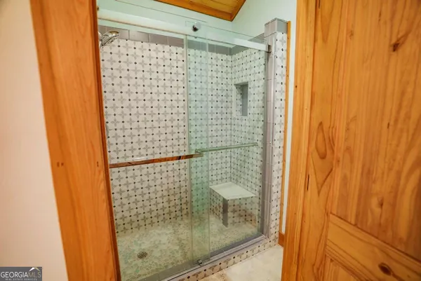 $1,600,000 | 3817 Central Avenue, Waycross, GA 31503