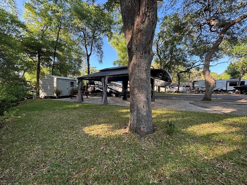 14262 Northeast 252nd Ct Road, Unit 198 Fort McCoy, FL 32134 - Photo 2 of 39