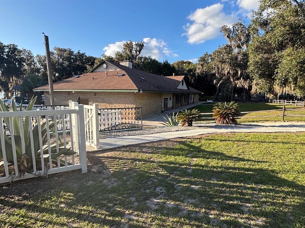 14262 Northeast 252nd Ct Road, Unit 198 Fort McCoy, FL 32134 - Photo 28 of 39