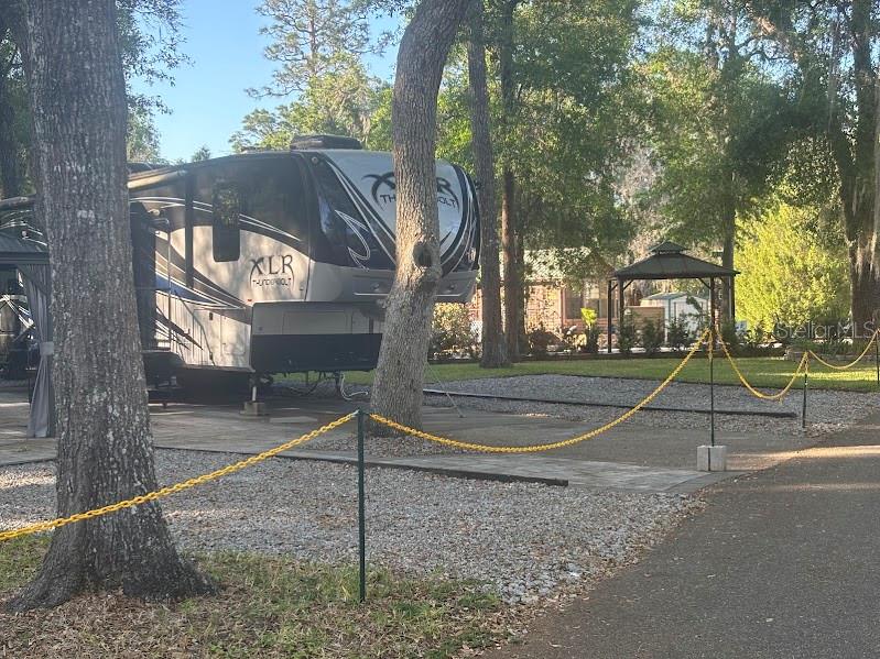 14262 Northeast 252nd Ct Road, Unit 198 Fort McCoy, FL 32134 - Photo 4 of 39