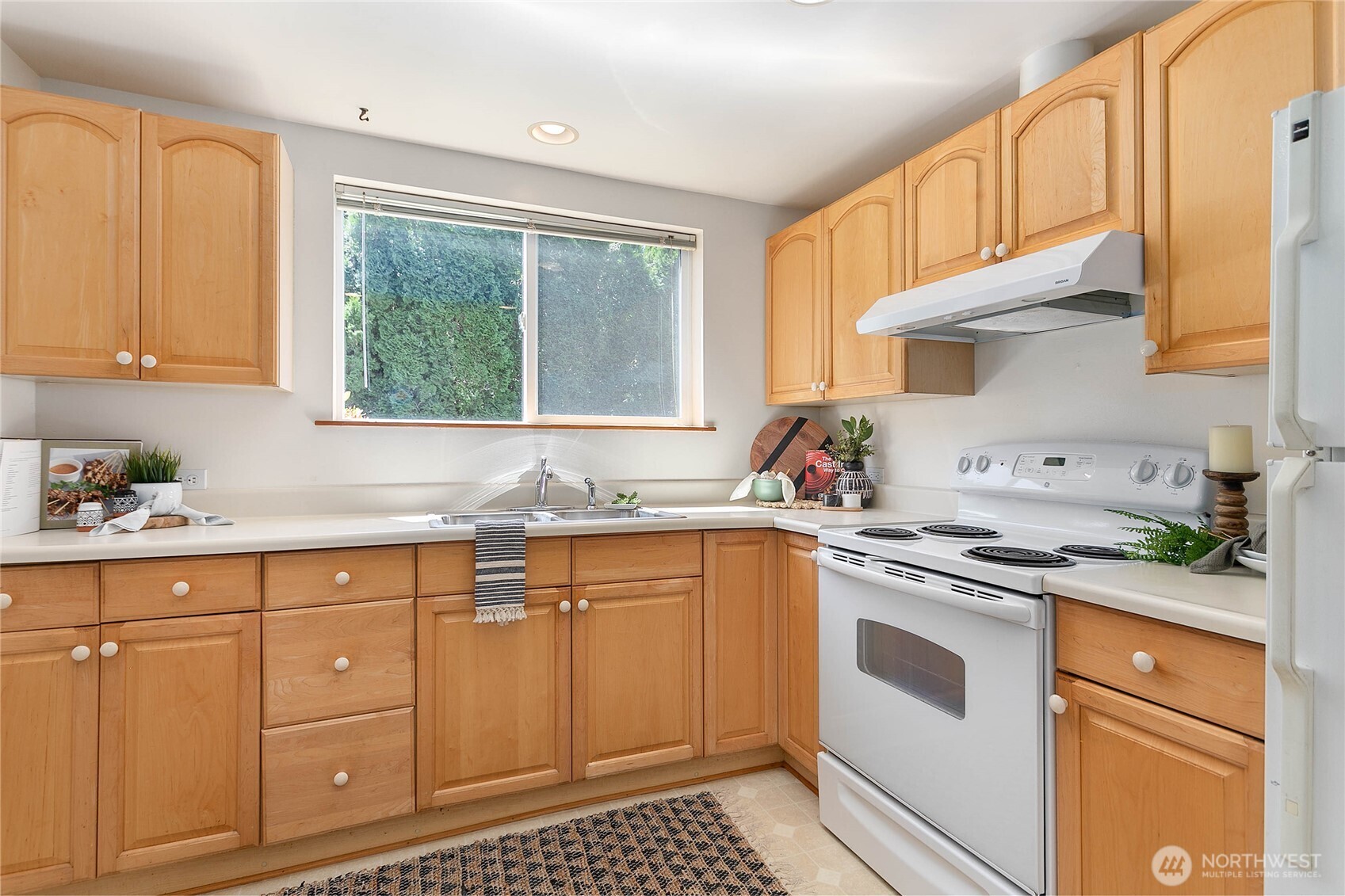 1302 Roland Street Bellingham, WA 98229 - Photo 9 of 26 Gallery Image 9
