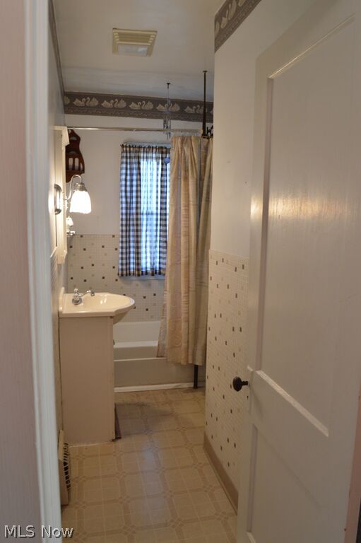 7287 York Road Parma, OH 44130 - Photo 23 of 25