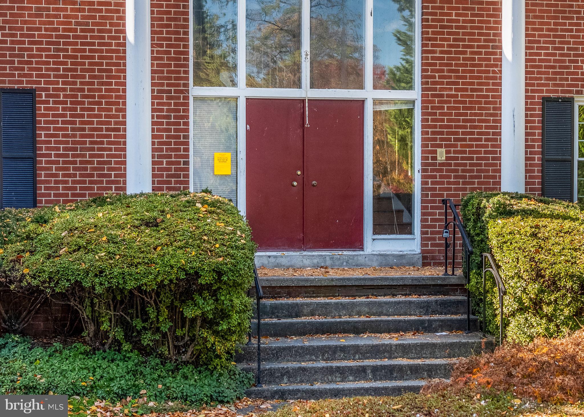 2181 North Stone Ridge Lane Villanova, PA 19085 - Photo 2 of 58
