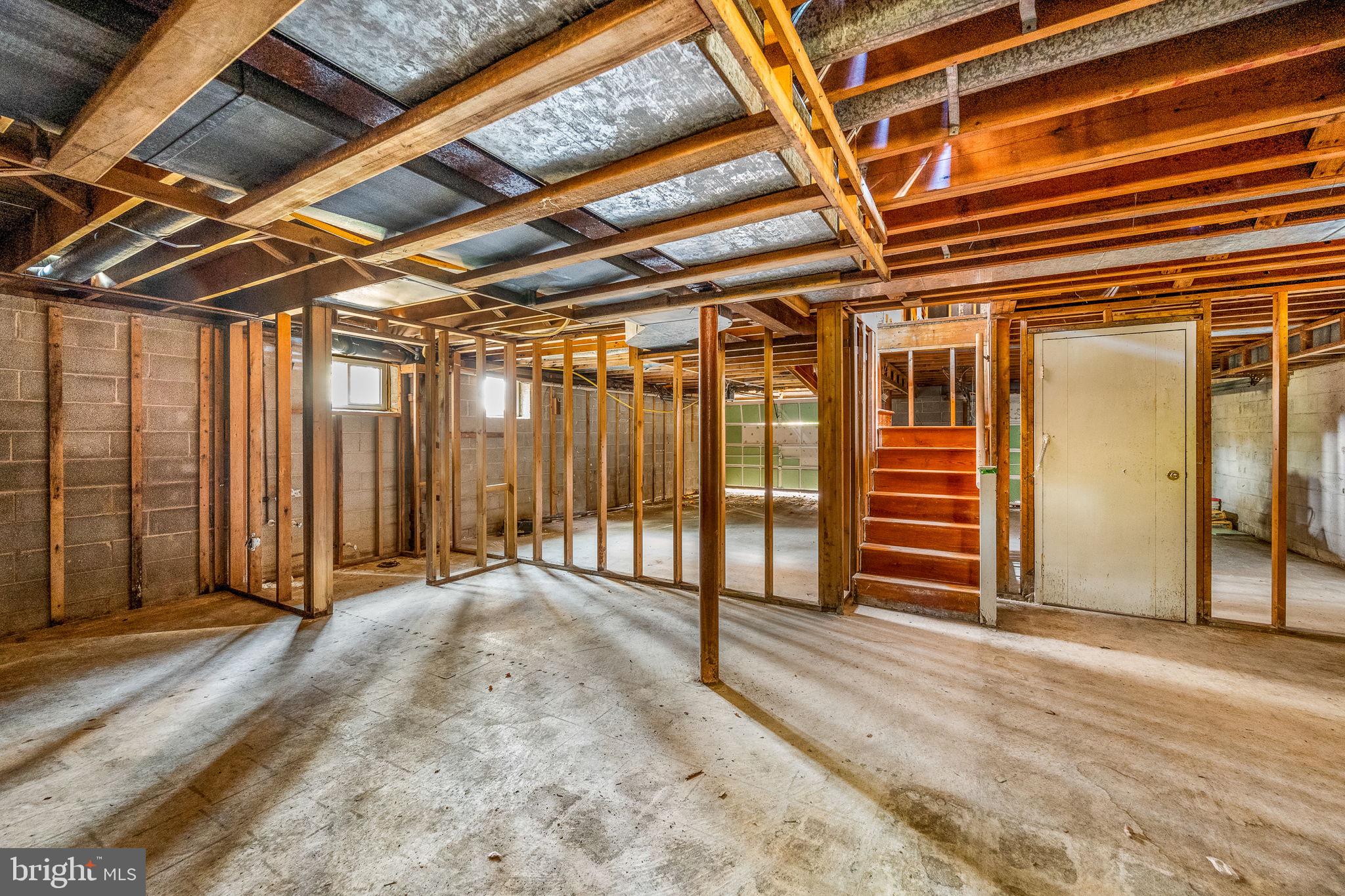 2181 North Stone Ridge Lane Villanova, PA 19085 - Photo 41 of 58