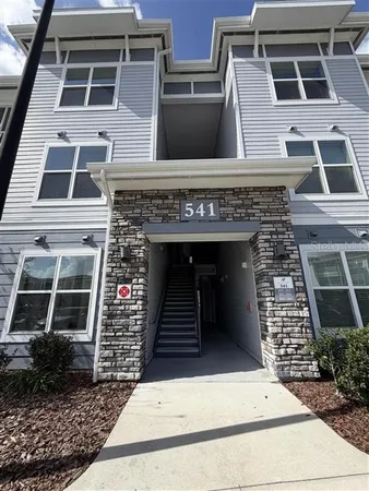 $1,855 | 541 Academy Dr., Unit 204, Kissimmee, FL 34744