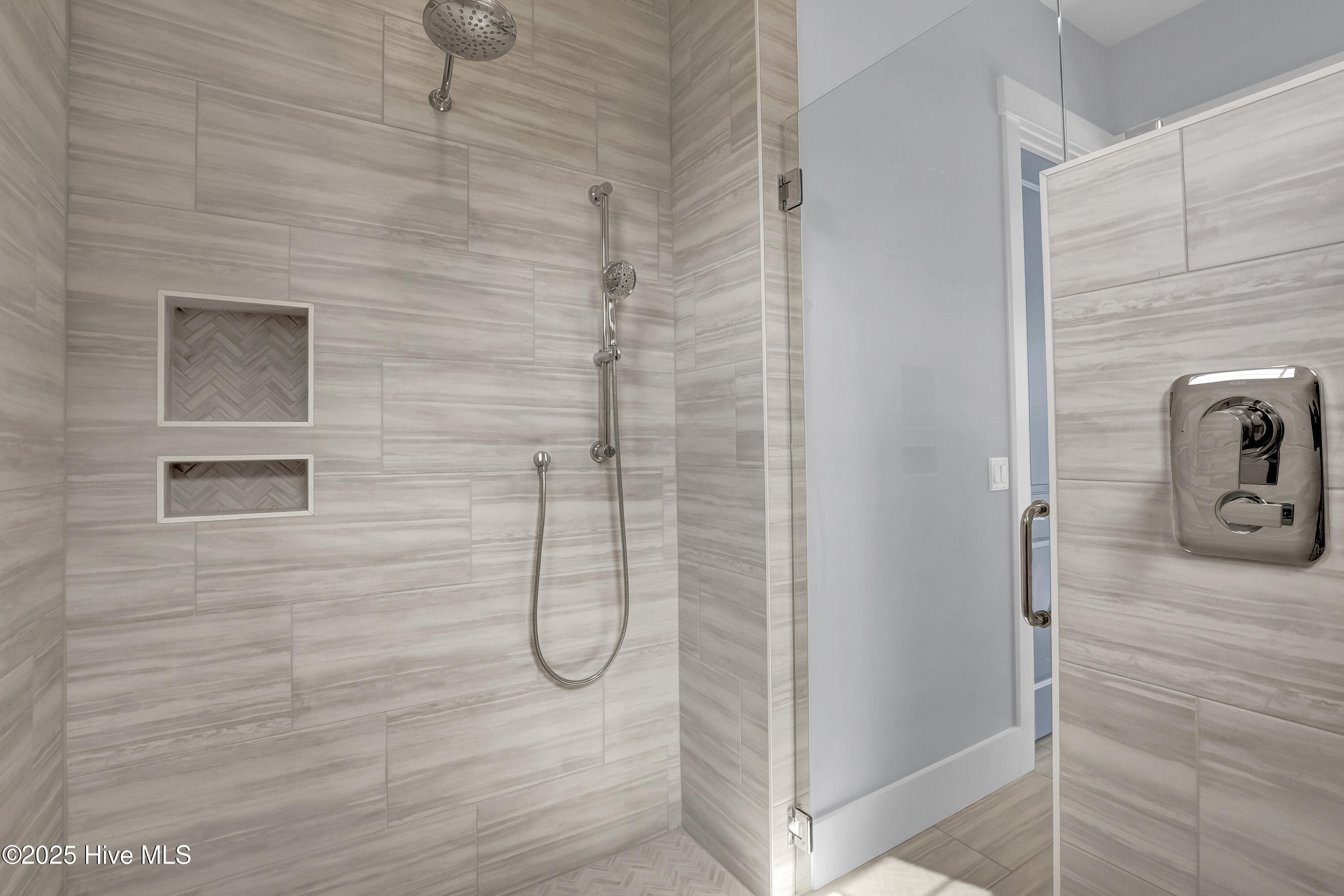 110 Whispering Pine Lane Holly Ridge, NC 28445 - Photo 14 of 28 Primary Bathroom