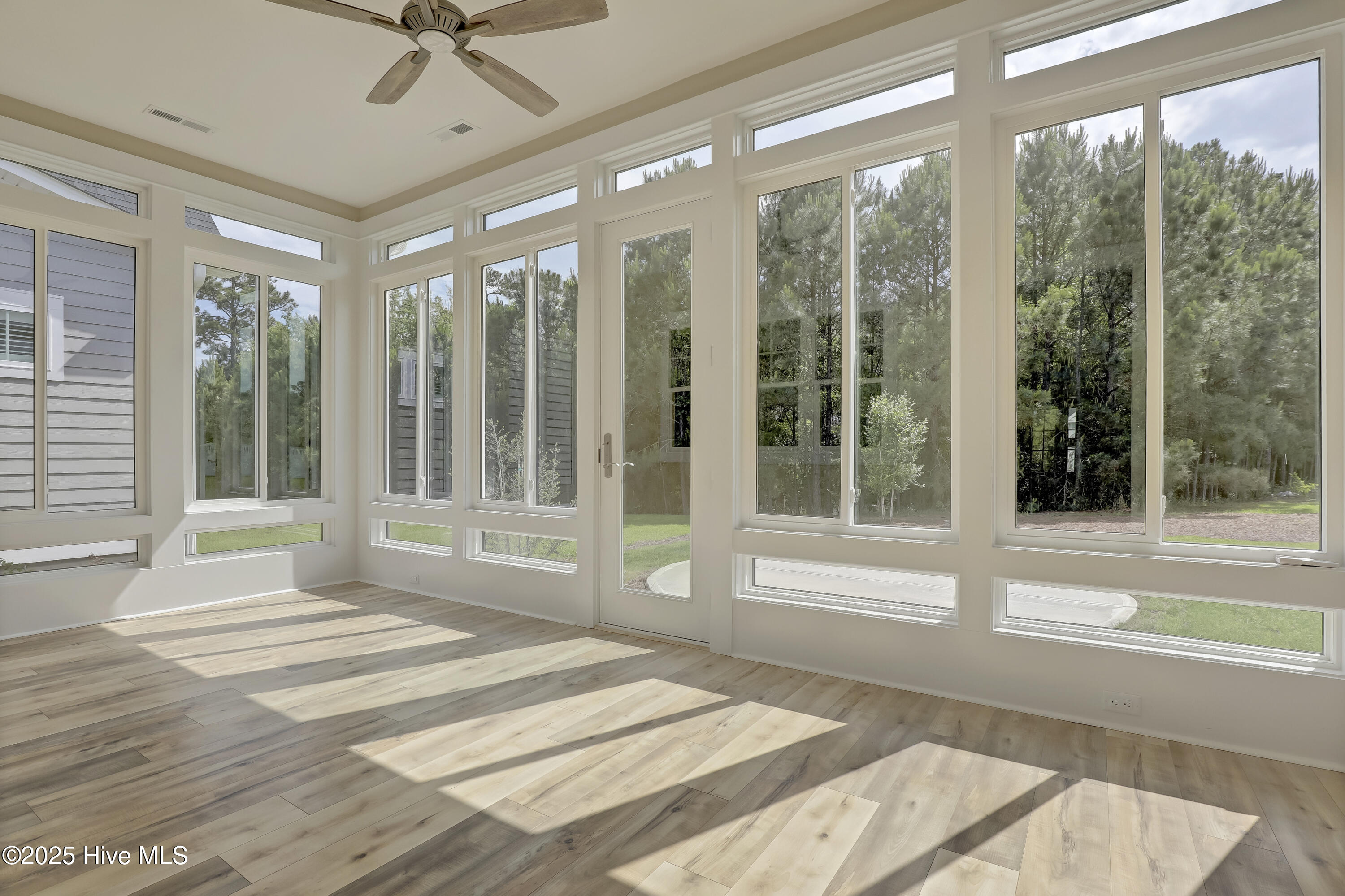 110 Whispering Pine Lane Holly Ridge, NC 28445 - Photo 24 of 28 Sunroom