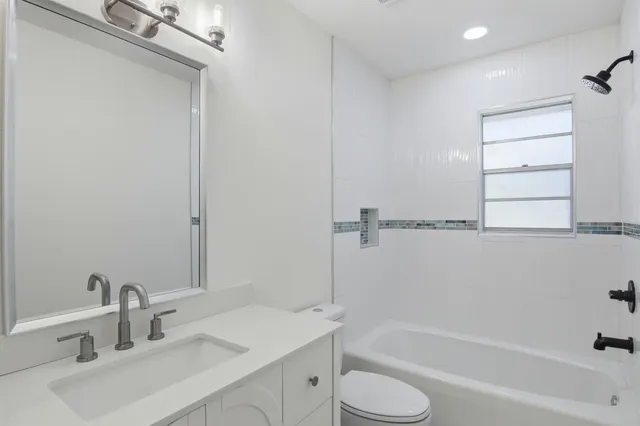 $319,900 | 3520 Tide Drive, Pensacola, FL 32504