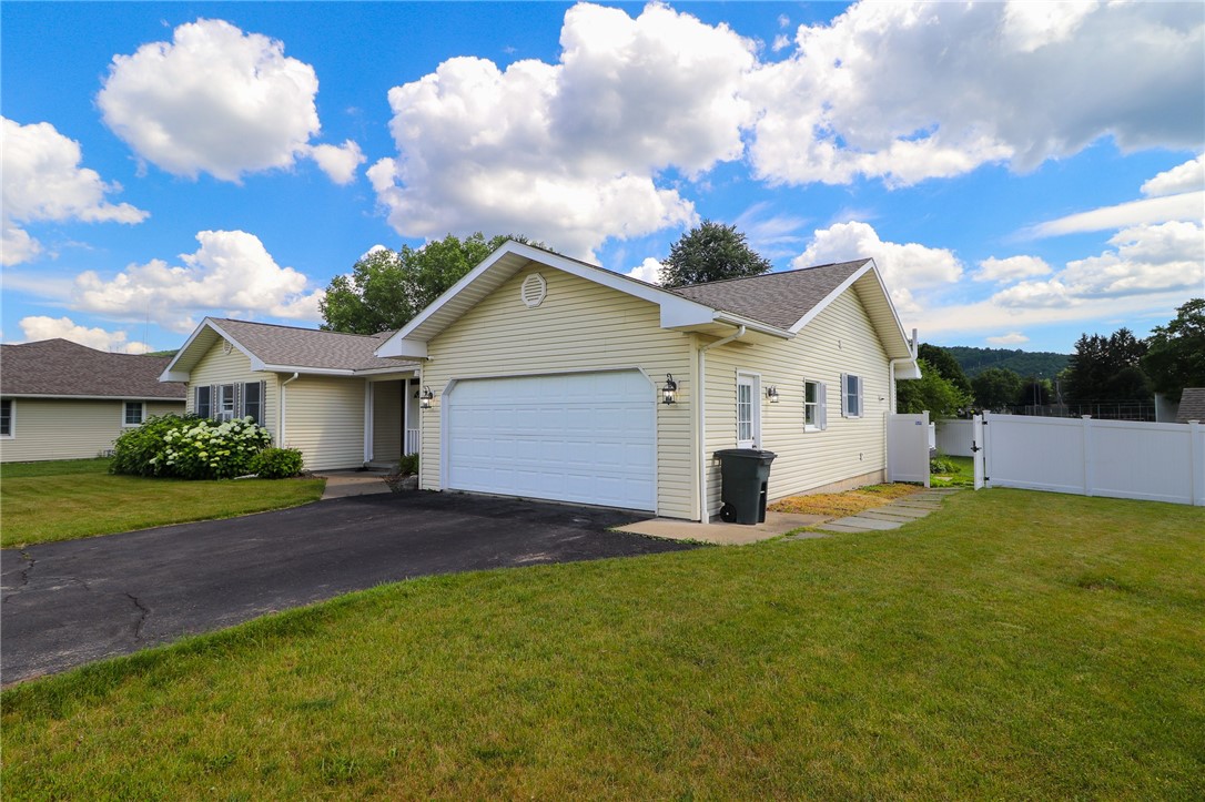 14 Michael's Way Erwin, NY 14870 - Photo 2 of 50
