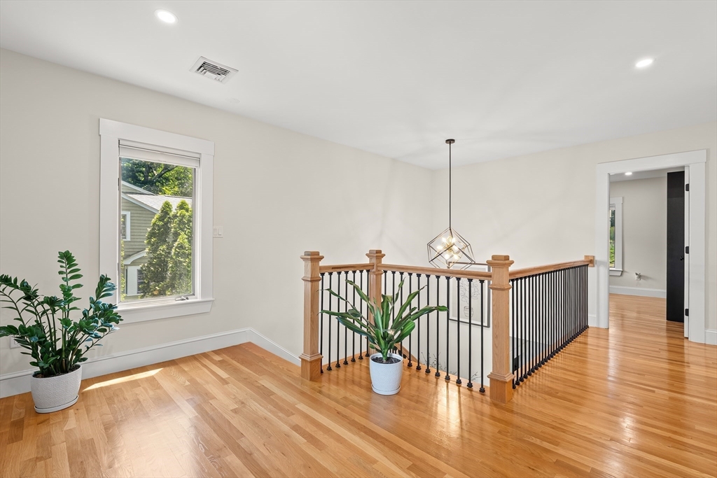 78 Hutchinson Road Arlington, MA 02474 - Photo 19 of 42