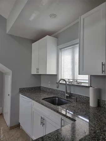 $3,000 | 58 Juniper Road, Port Washington, NY 11050