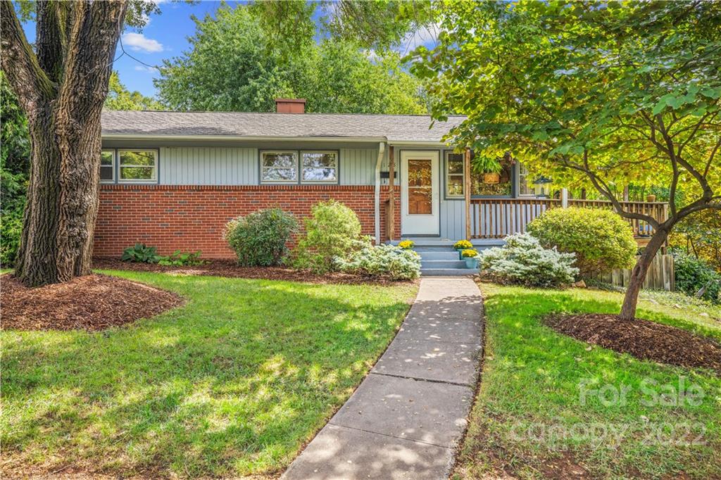 128 Longview Road Asheville, NC 28806 - Photo 1 of 45 Gallery Image 1