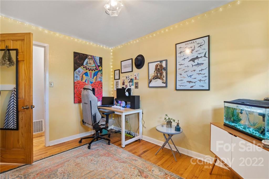 128 Longview Road Asheville, NC 28806 - Photo 29 of 45 Gallery Image 29